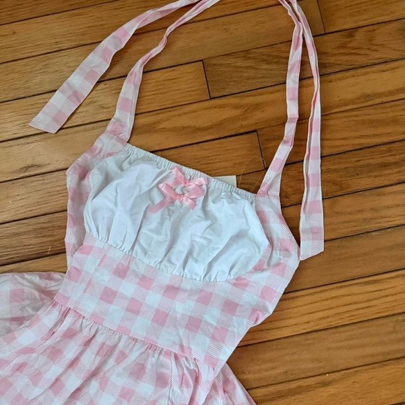 NWT Sweet Society Pink gingham halter dress with bow detail - Picture 7 of 7